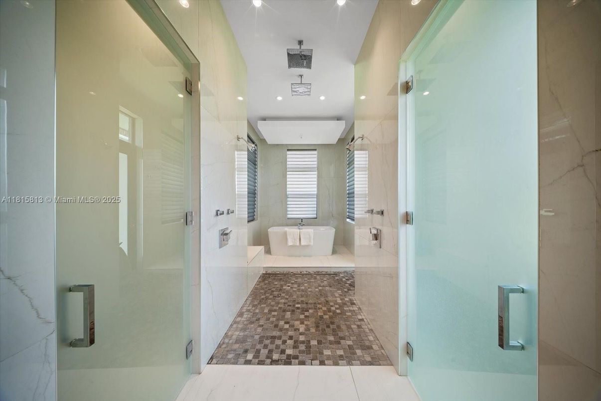 Bathroom, Free Standing Baths, Glass Shower, Interior, Recessed Lighting