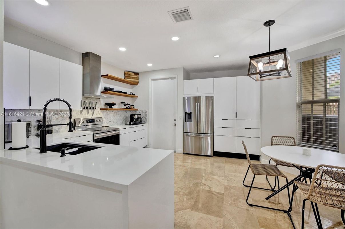 Interior, Kitchen, Pendant Lights, Recessed Lighting, Stainless Steel Appliances
