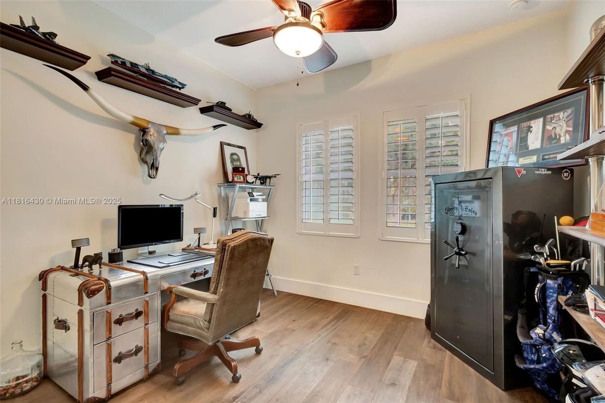 Home Office, Interior, Wood Texture Flooring