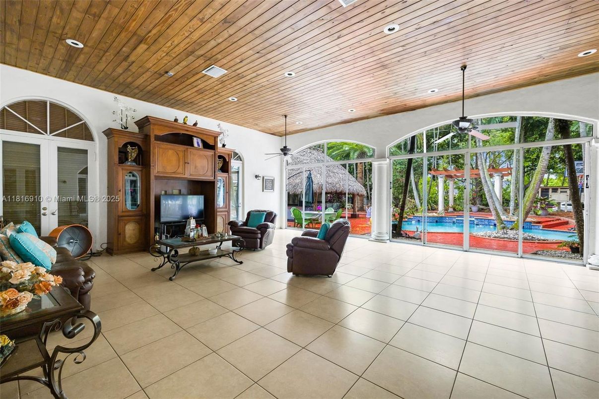 Interior, Living room, Recessed Lighting, Wooden Ceilings