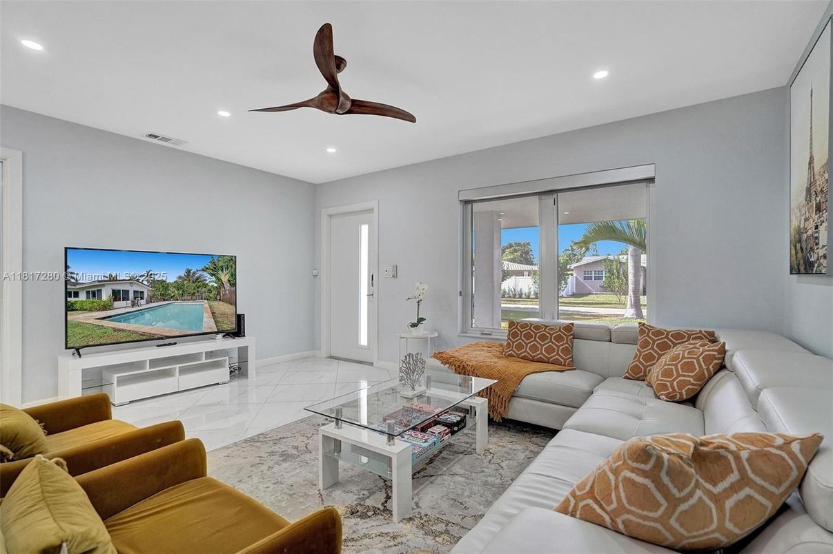 Interior, Living room, Recessed Lighting