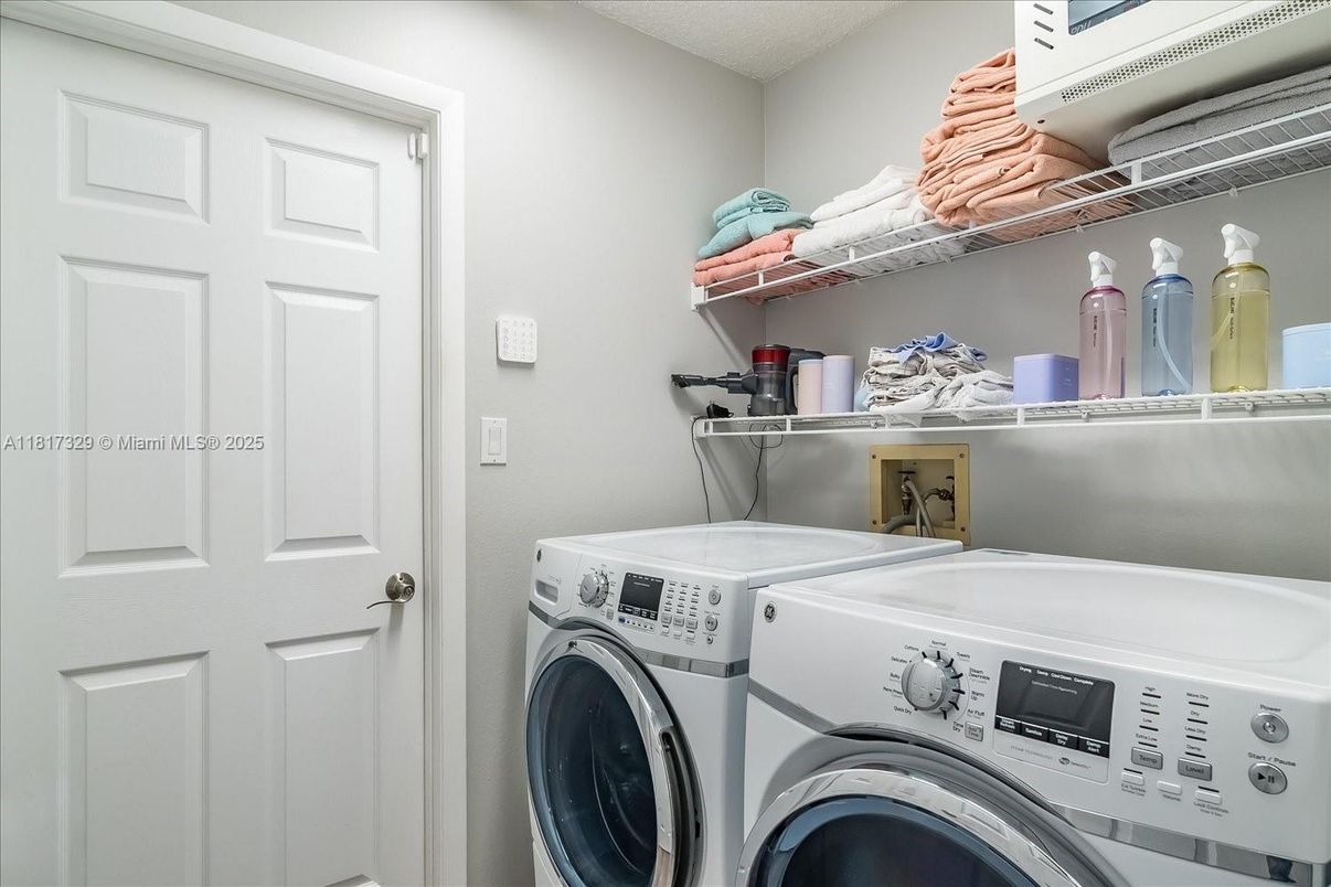 Interior, Washer