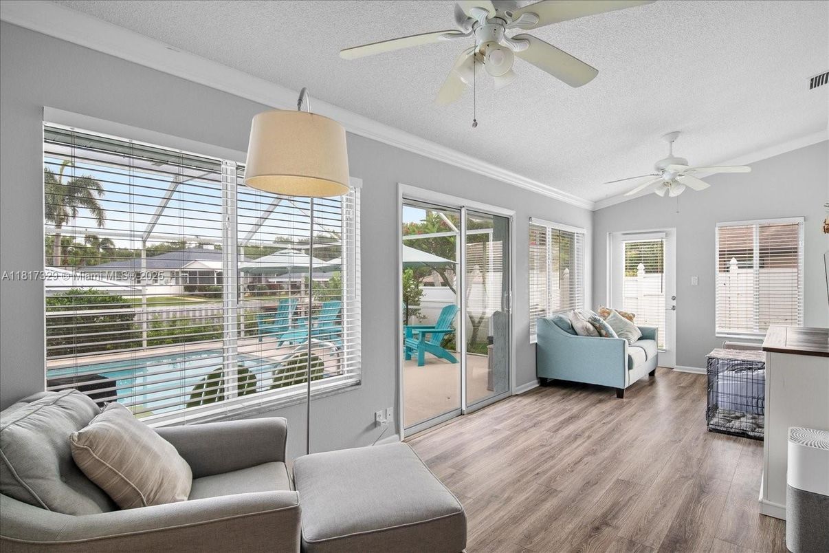 Interior, Living room, Sun Room, Water, Wood Texture Flooring