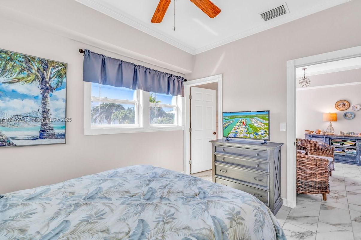 Bedroom, Interior, Marble