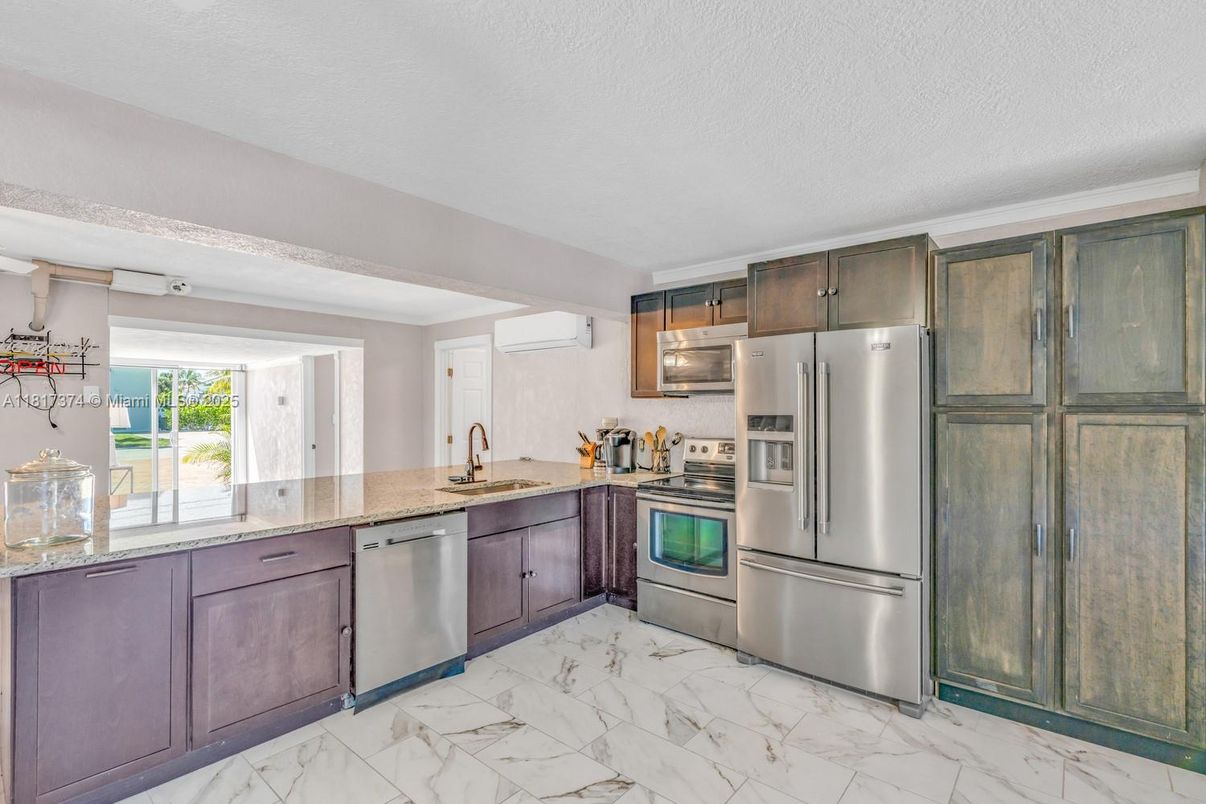 Interior, Kitchen, Marble, Stainless Steel Appliances