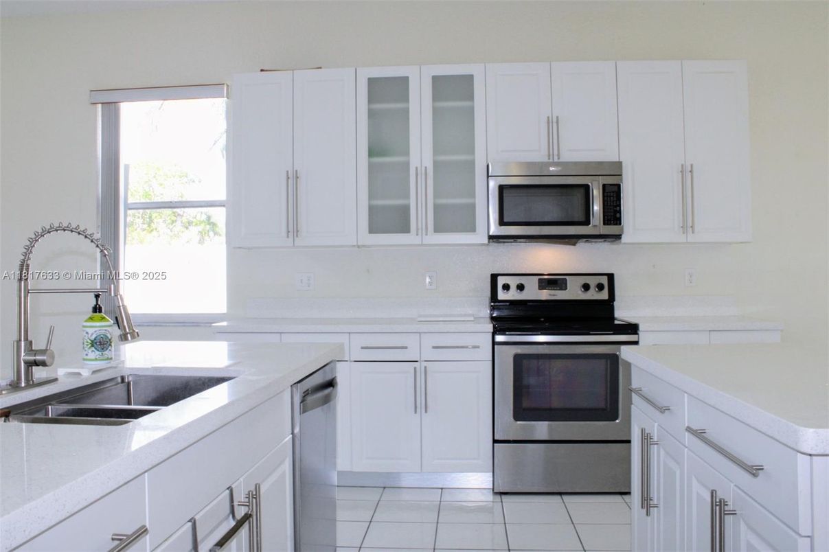 Interior, Kitchen, Stainless Steel Appliances
