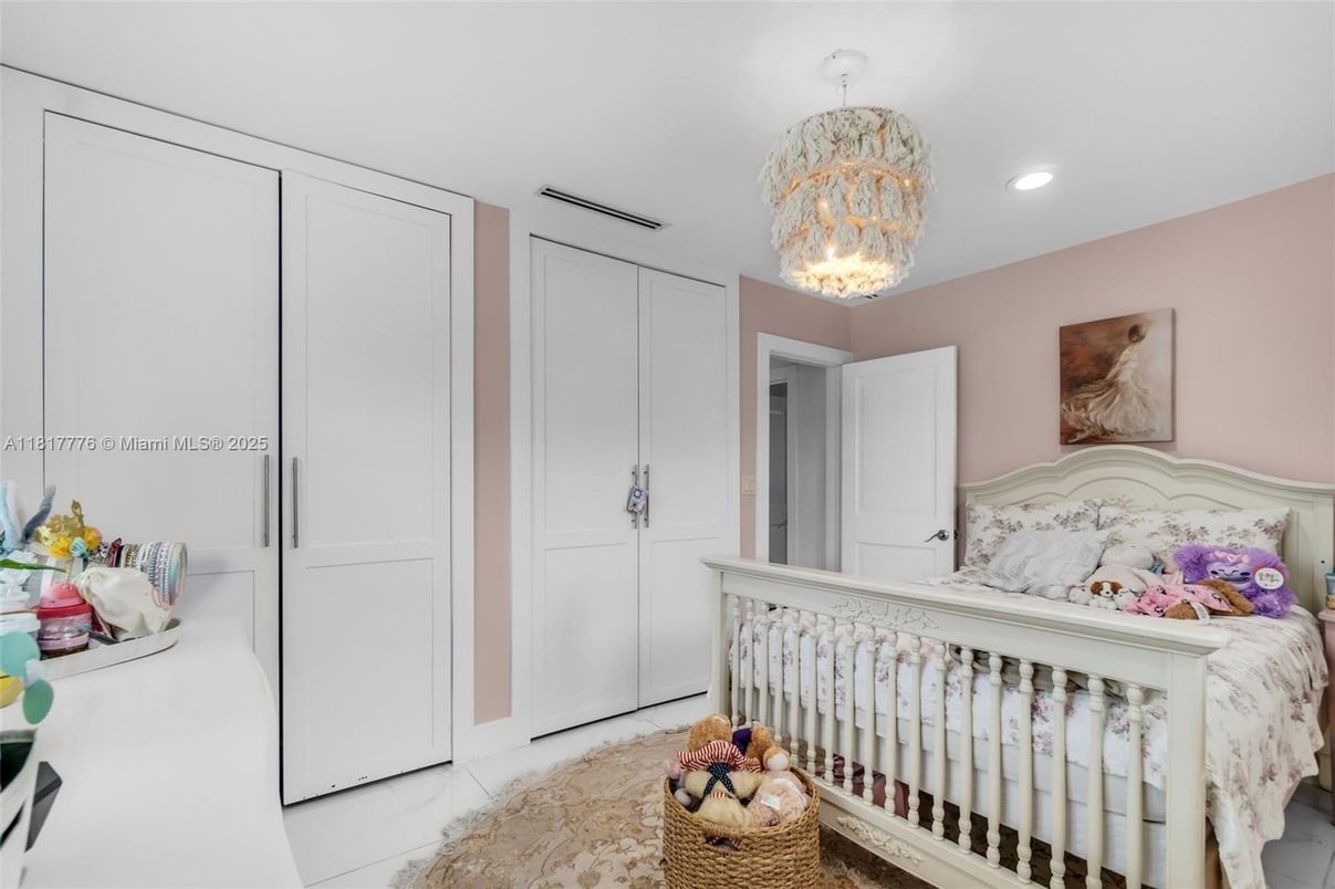 Bedroom, Chandelier, Interior, Recessed Lighting