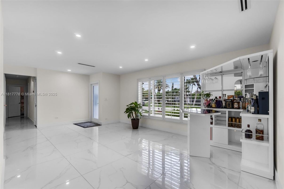 Interior, Marble, Recessed Lighting