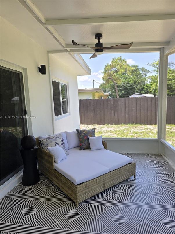 Bedroom, Interior, Sun Room