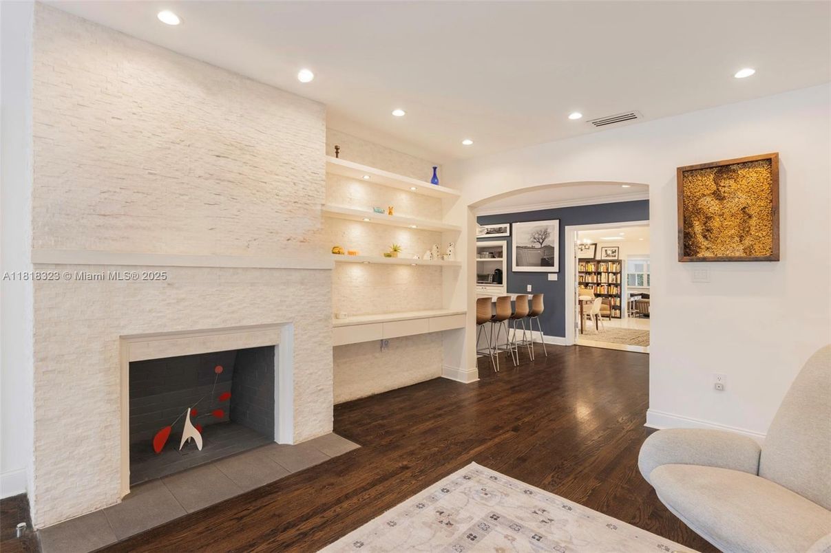 Fireplace, Interior, Recessed Lighting, Wood Texture Flooring