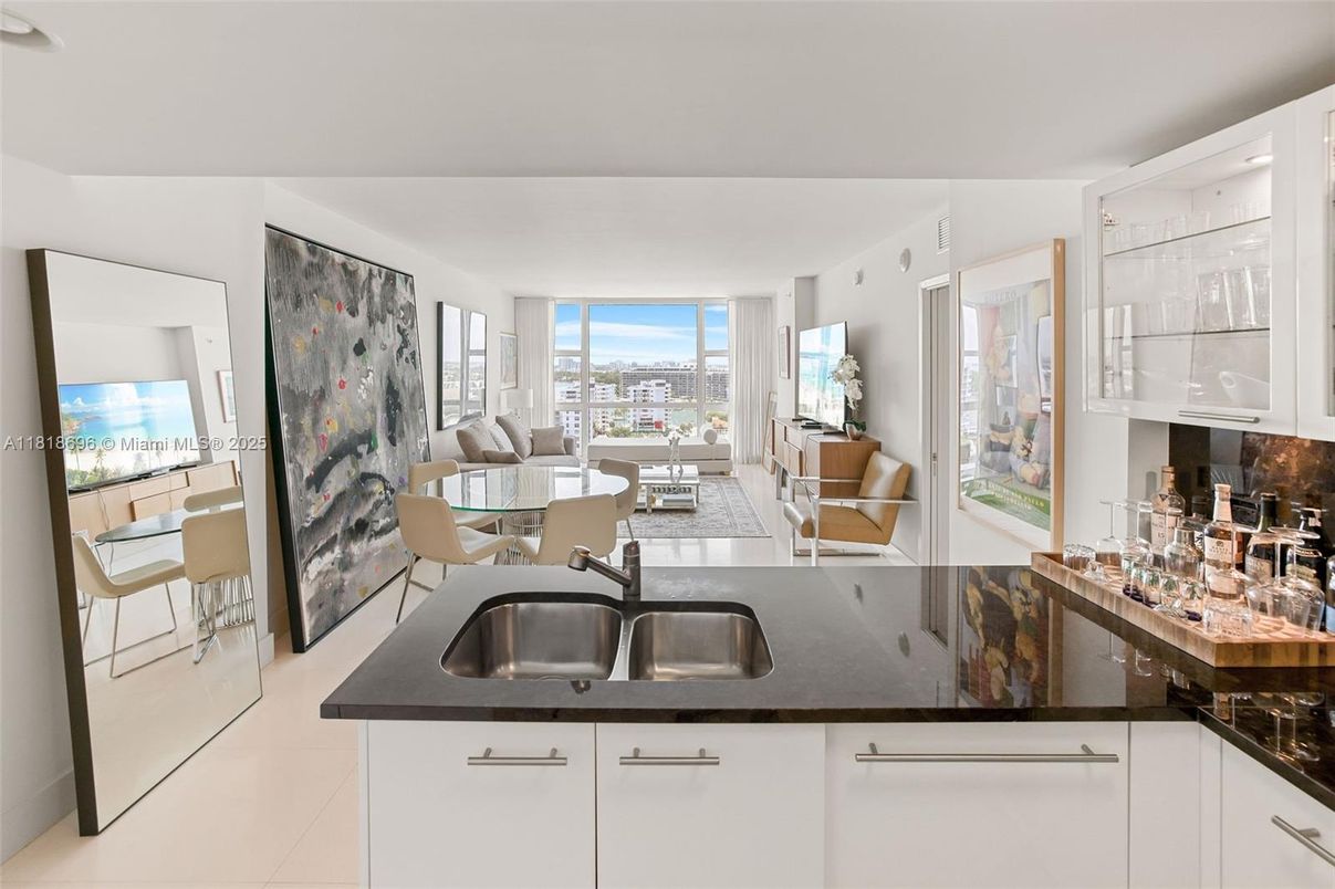 Interior, Kitchen, Living room, Water