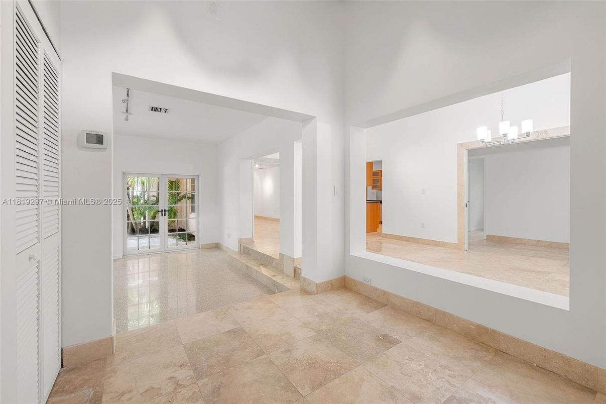 Chandelier, Empty room, Interior