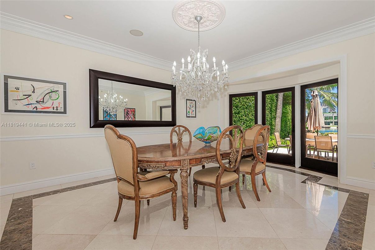 Chandelier, Dining room, Interior, Recessed Lighting