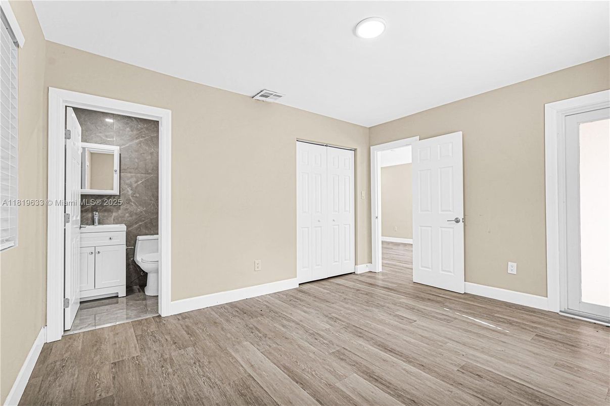 Bathroom, Empty room, Interior, Recessed Lighting, Wood Texture Flooring
