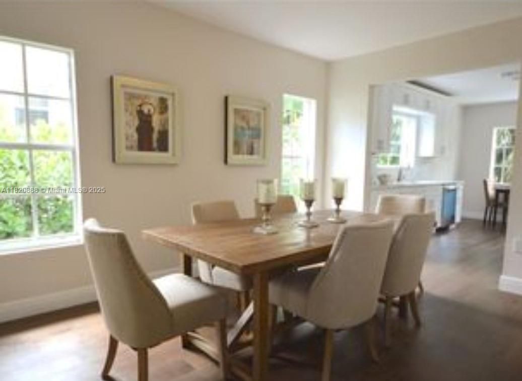 Dining room, Interior, Wood Texture Flooring