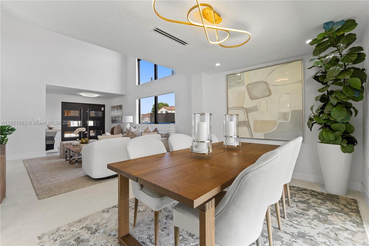 Dining room, Interior, Living room, Pendant Lights, Recessed Lighting