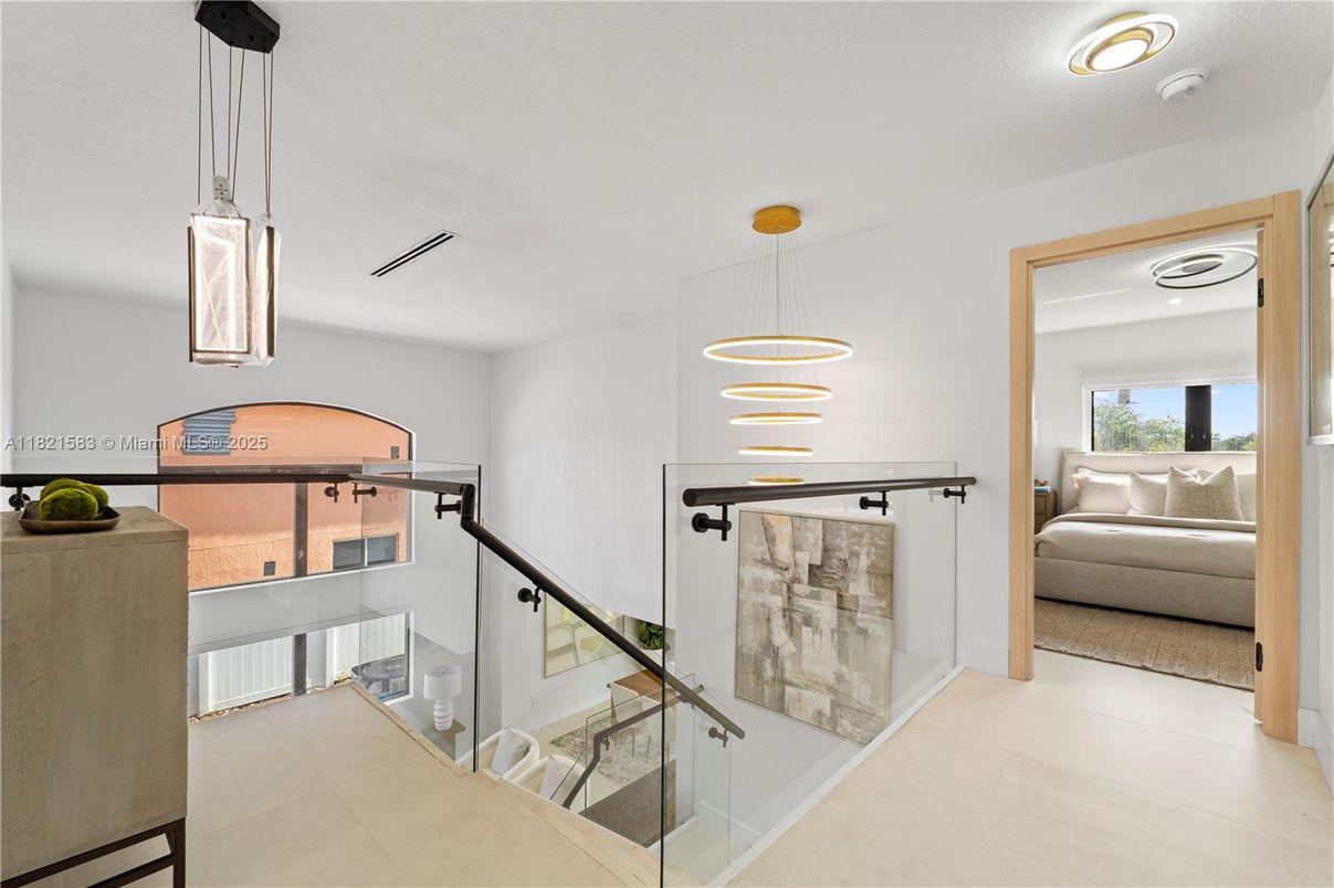 Bedroom, Interior, Pendant Lights