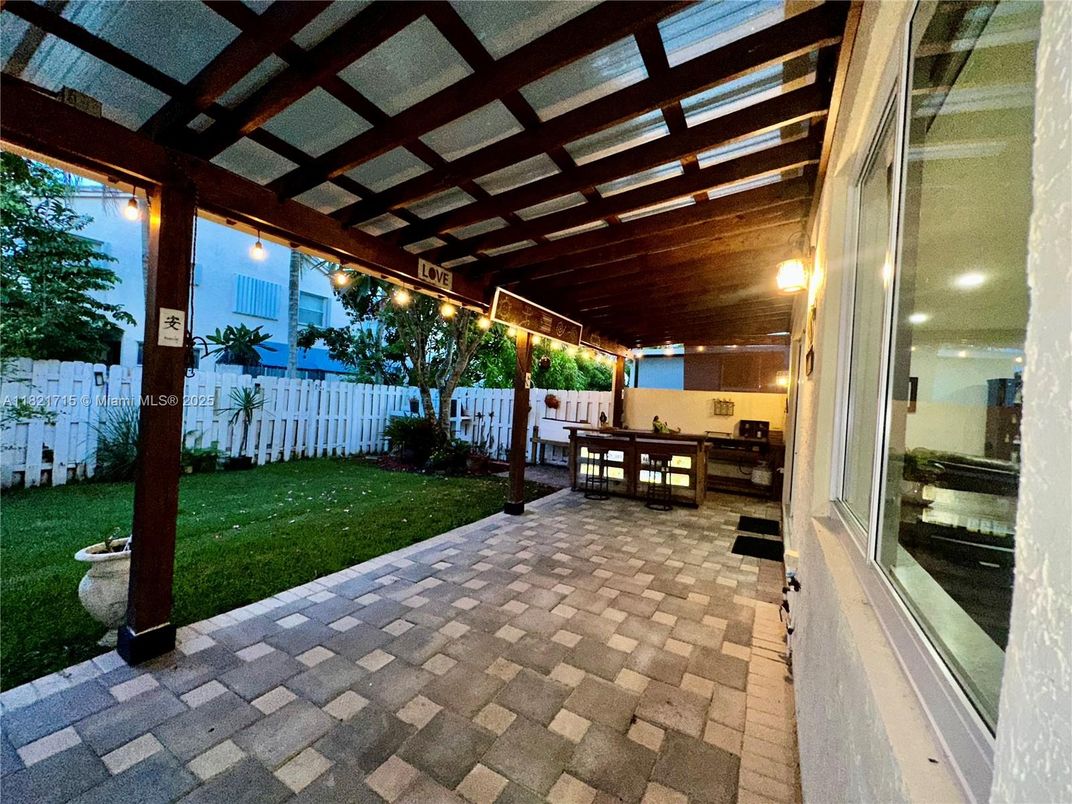 Backyard, Exterior