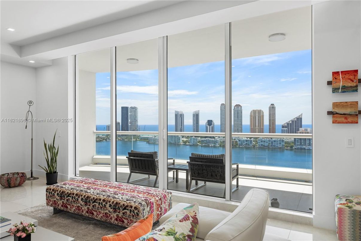 Water, Interior, Living room, Other