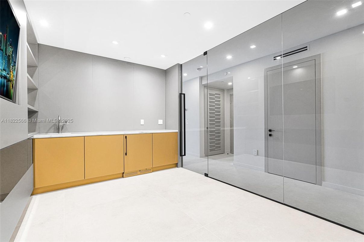 Interior, Recessed Lighting