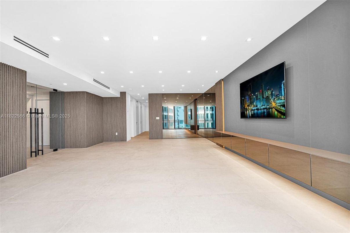 Interior, Recessed Lighting