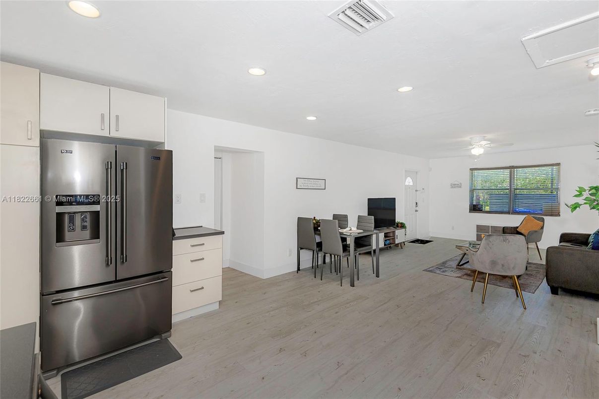 Dining room, Interior, Kitchen, Living room, Recessed Lighting, Wood Texture Flooring