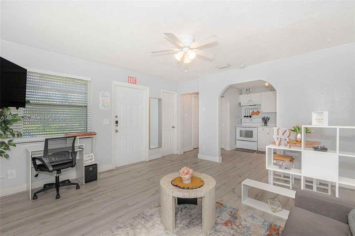 Home Office, Interior, Kitchen, Wood Texture Flooring