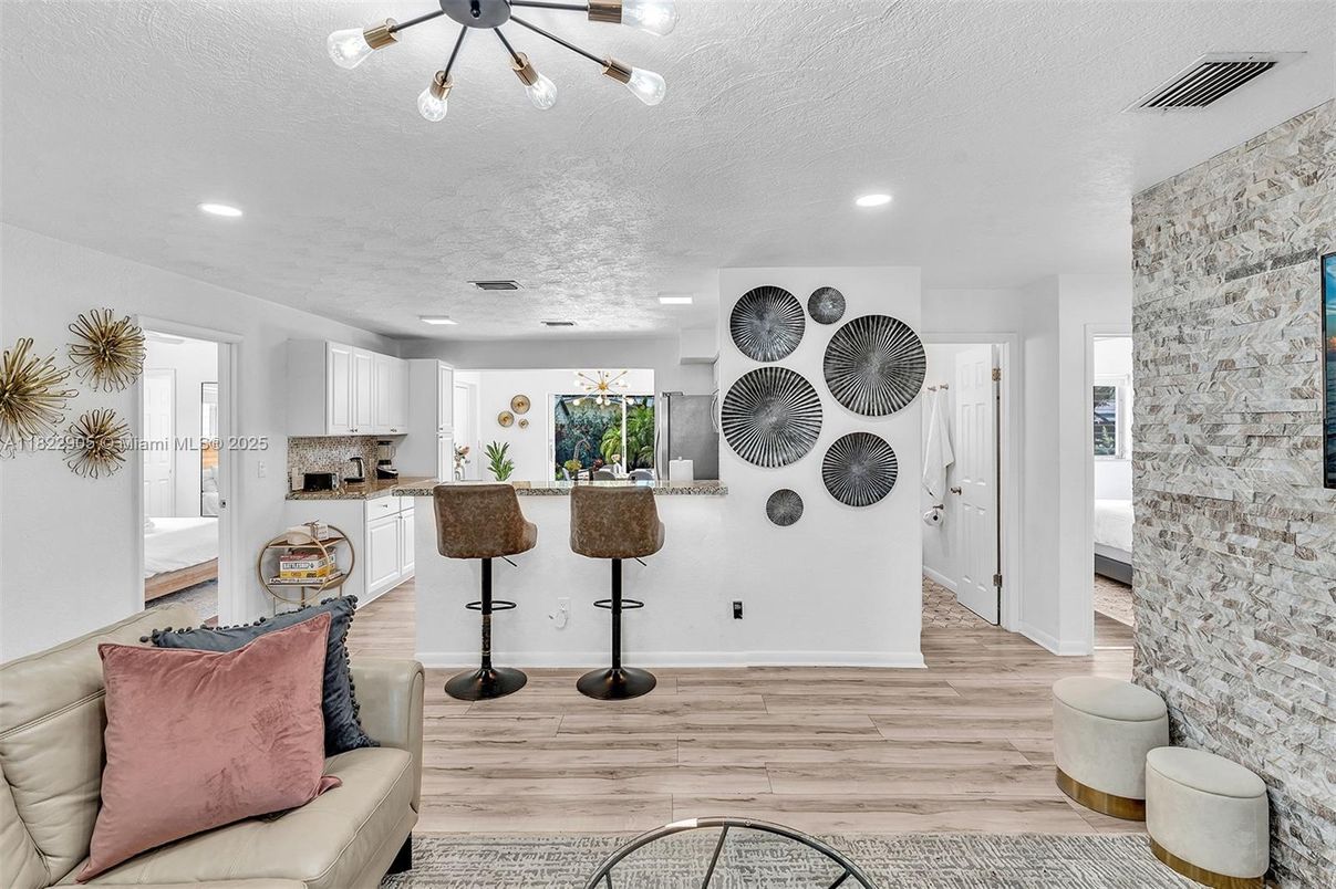 Interior, Kitchen, Pendant Lights, Recessed Lighting, Wood Texture Flooring