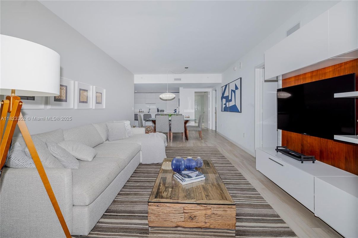 Dining room, Interior, Living room, Pendant Lights, Wood Texture Flooring