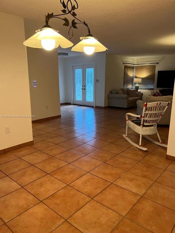 Interior, Living room, Pendant Lights