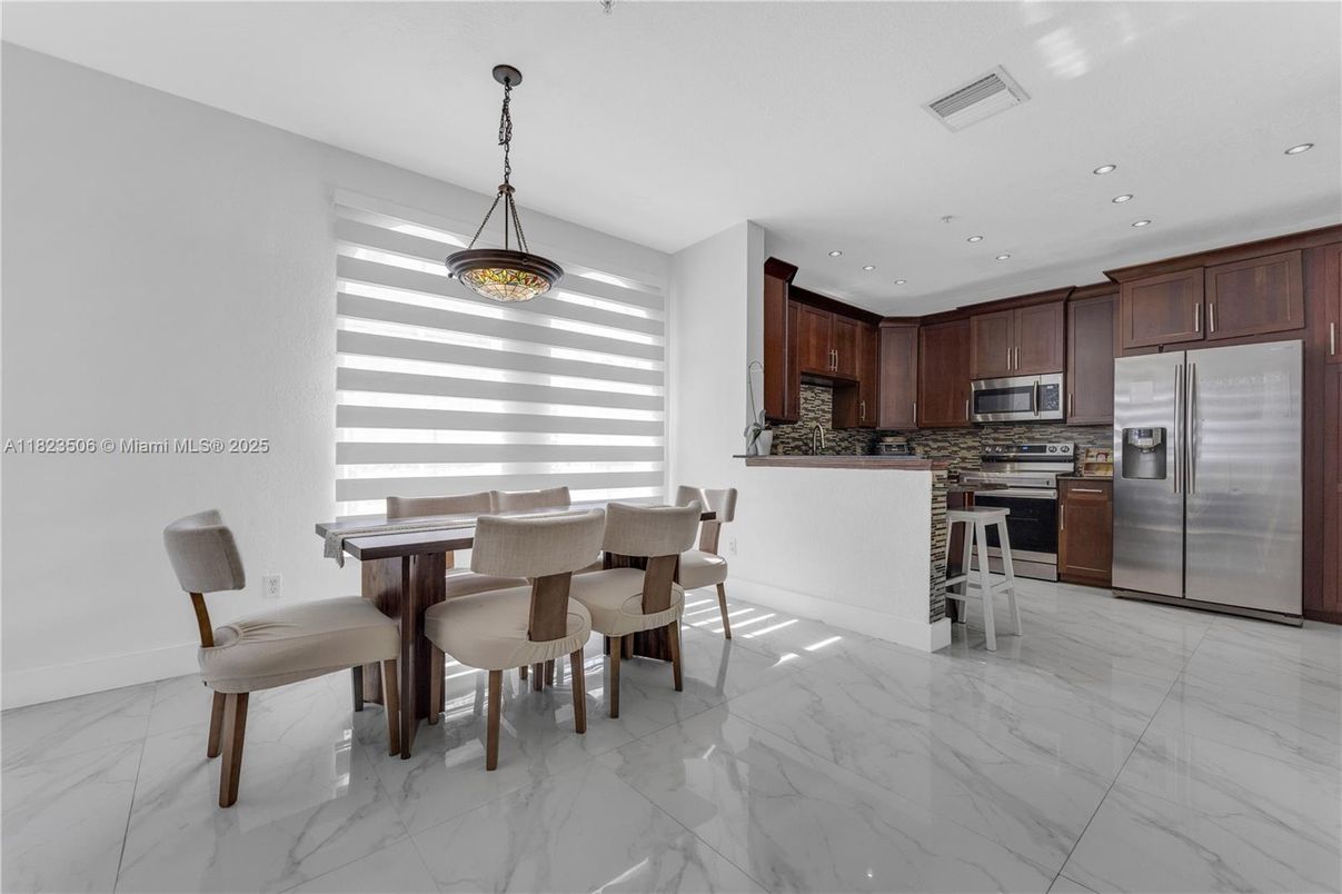 Dining room, Interior, Kitchen, Marble, Pendant Lights, Recessed Lighting, Stainless Steel Appliances