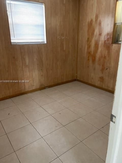 Empty room, Interior, Wooden Walls