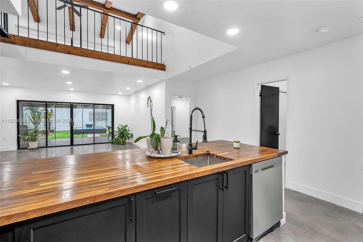 Interior, Kitchen, Recessed Lighting