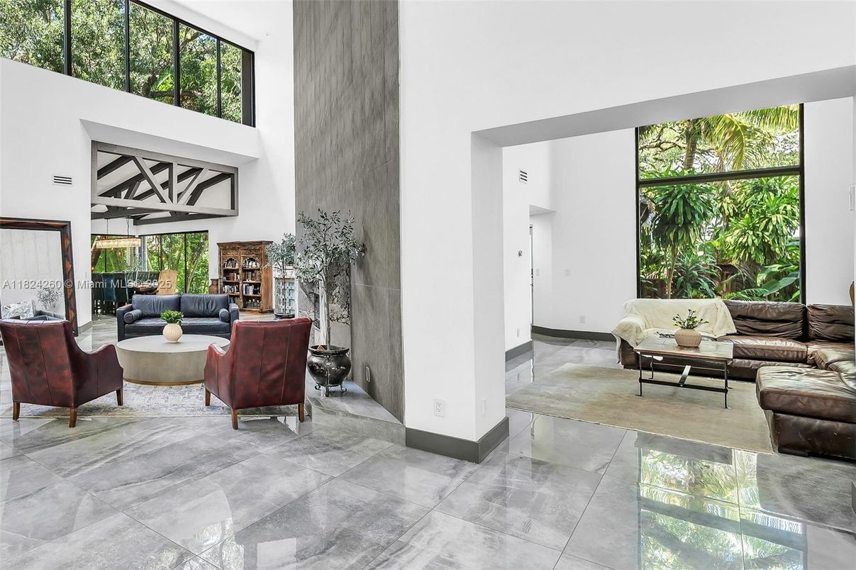 Interior, Living room