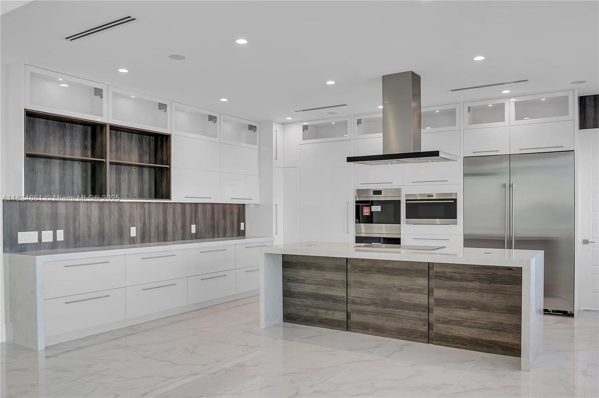 Interior, Kitchen, Marble, Recessed Lighting, Stainless Steel Appliances