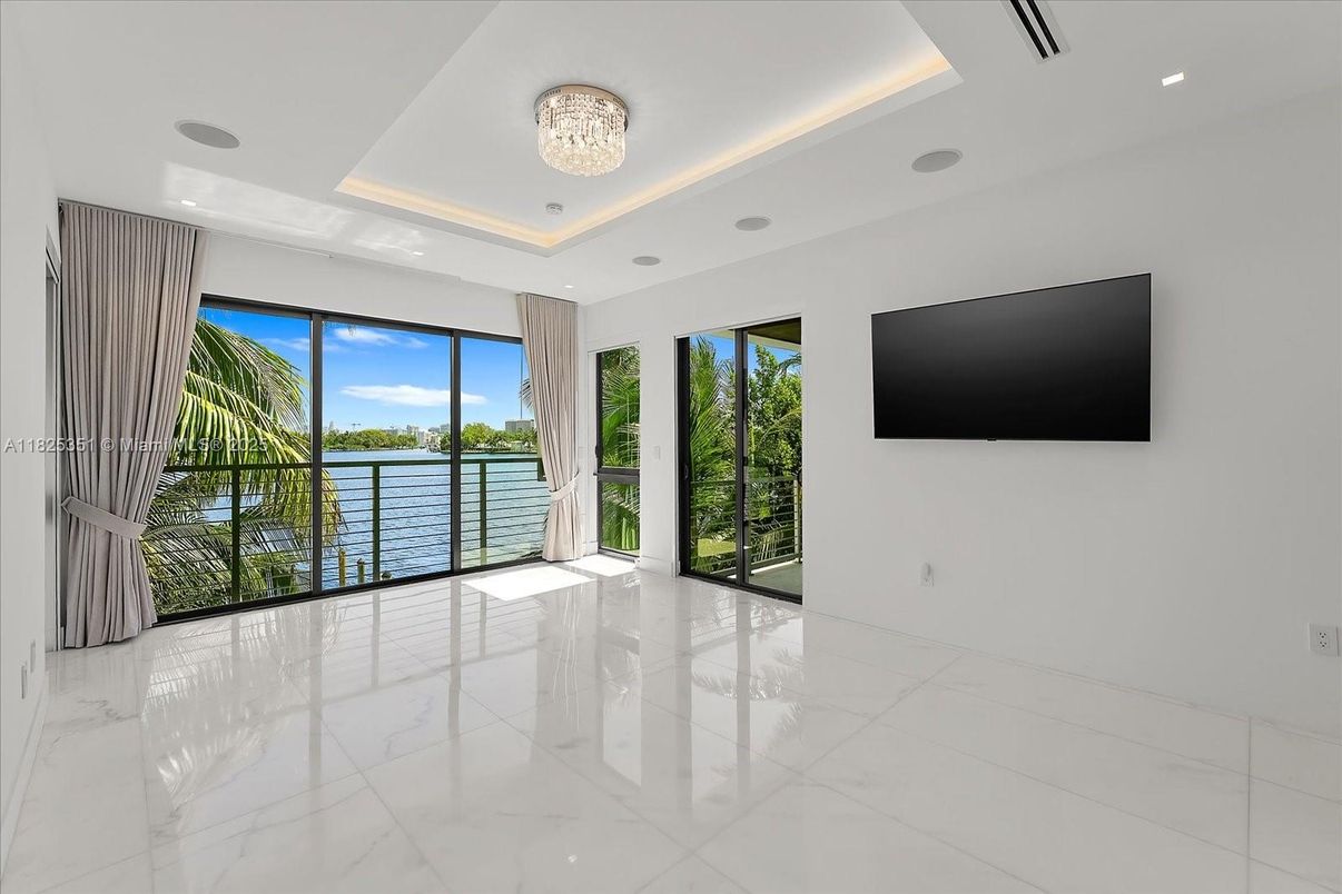 Chandelier, Empty room, Interior, Marble, Recessed Lighting, Water