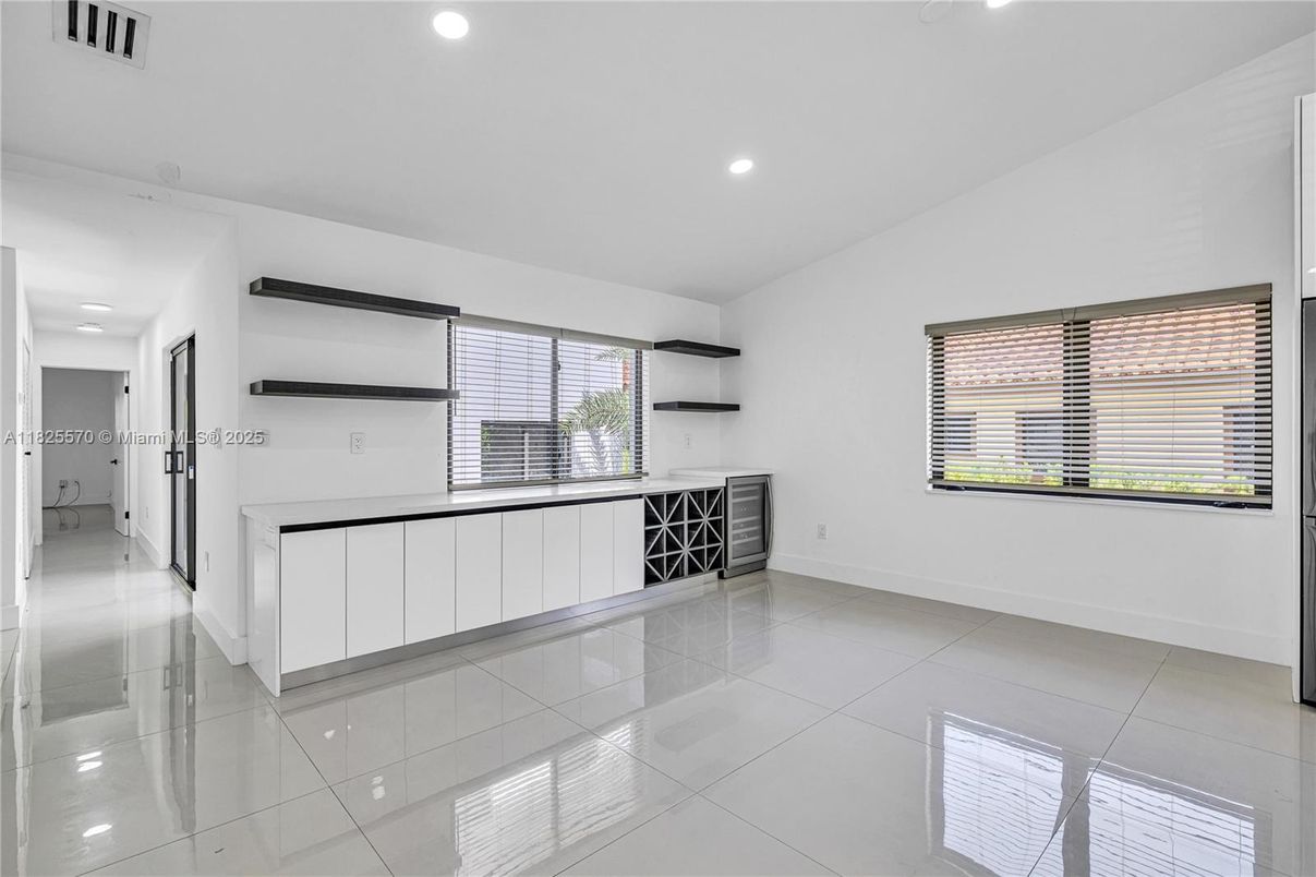 Interior, Recessed Lighting