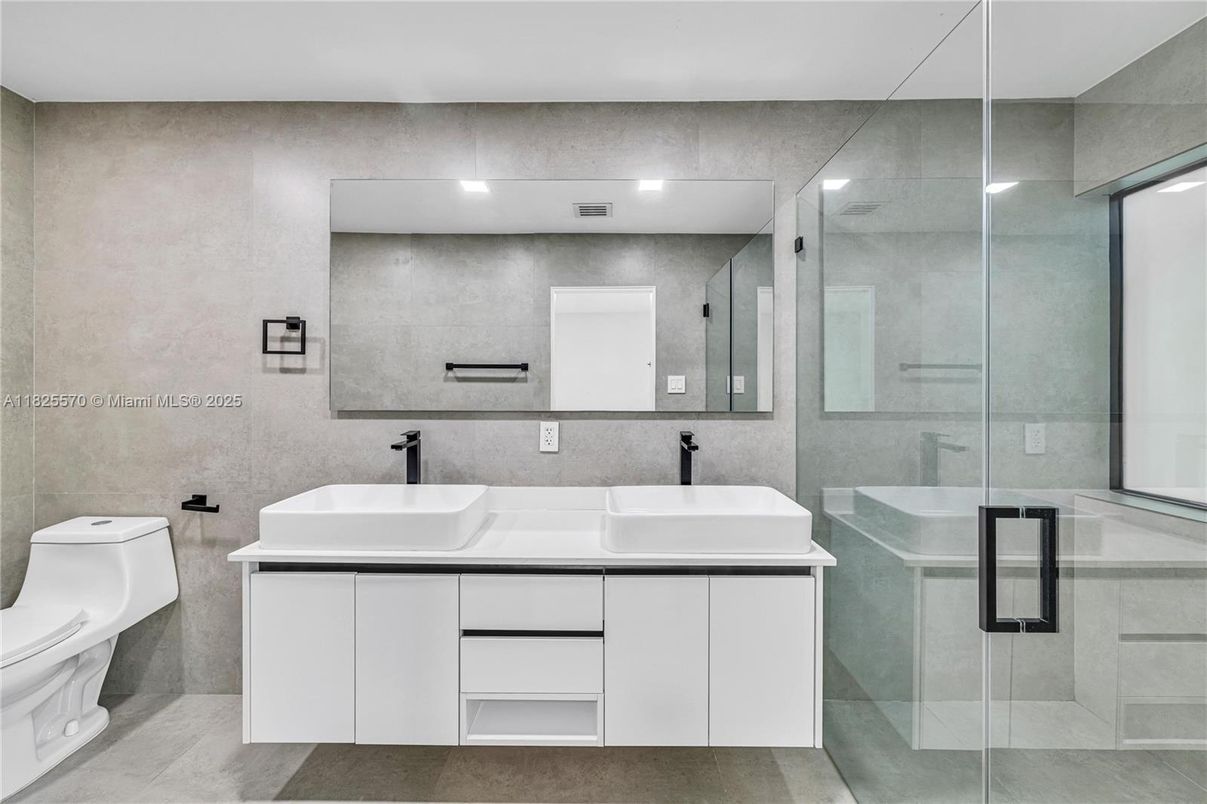 Bathroom, Dual Sink Vanities, Glass Shower, Interior, Recessed Lighting