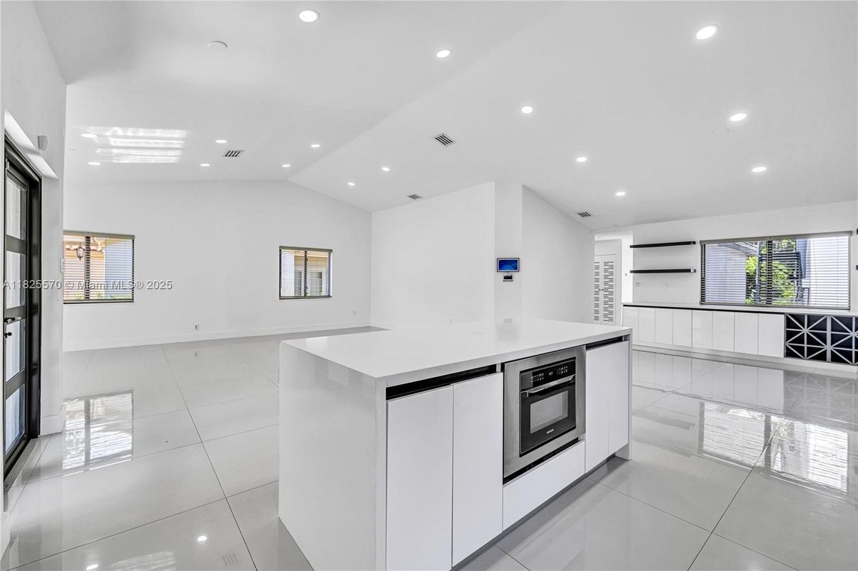 Interior, Kitchen, Recessed Lighting
