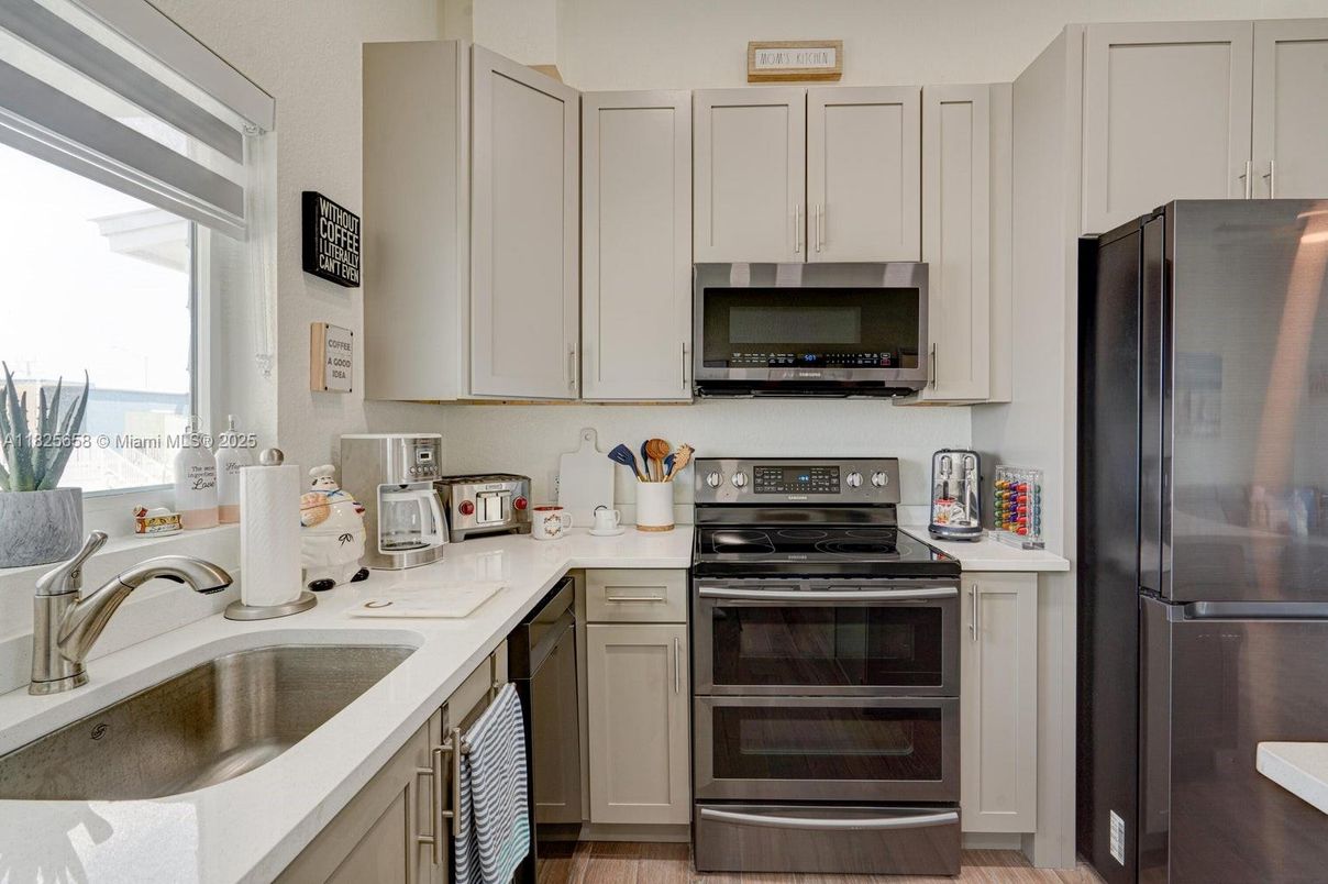 Interior, Kitchen, Stainless Steel Appliances, Wood Texture Flooring