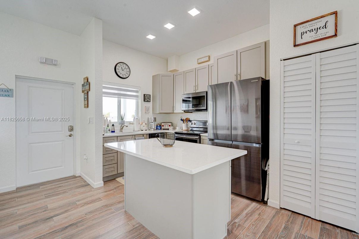 Interior, Kitchen, Recessed Lighting, Stainless Steel Appliances, Wood Texture Flooring