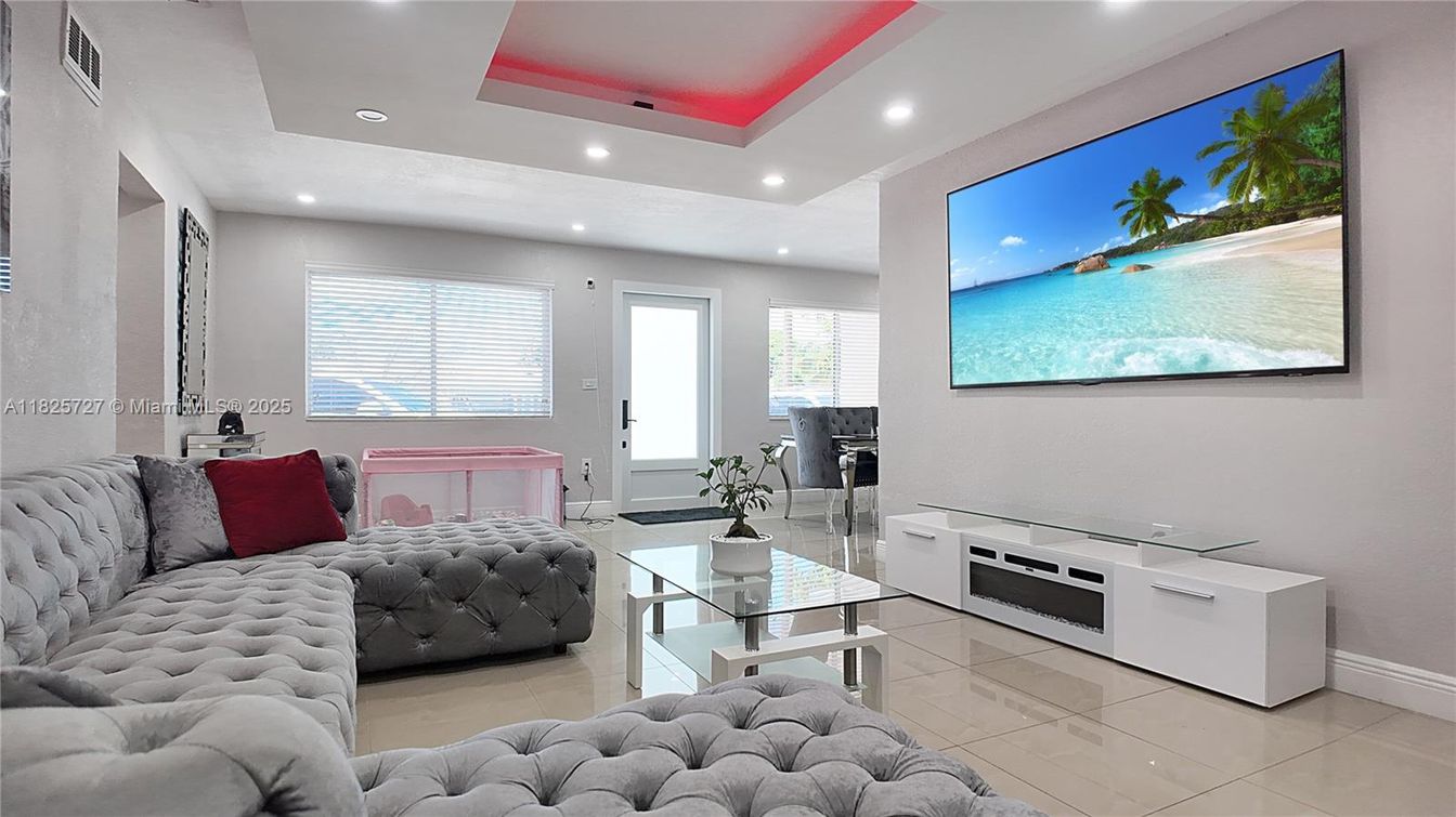 Interior, Living room, Recessed Lighting