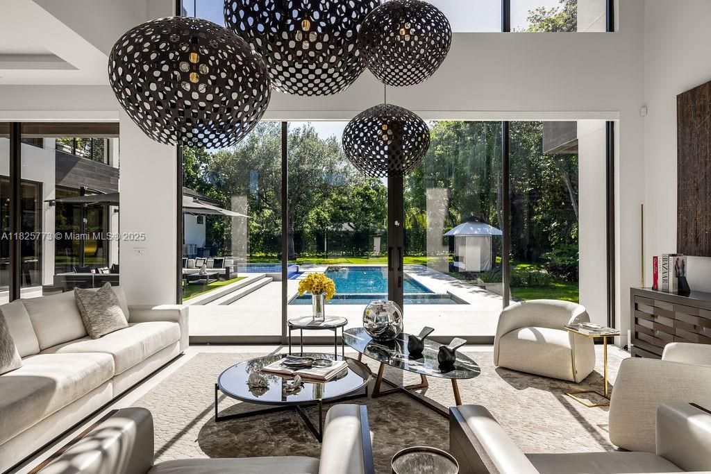 Interior, Living room, Pendant Lights