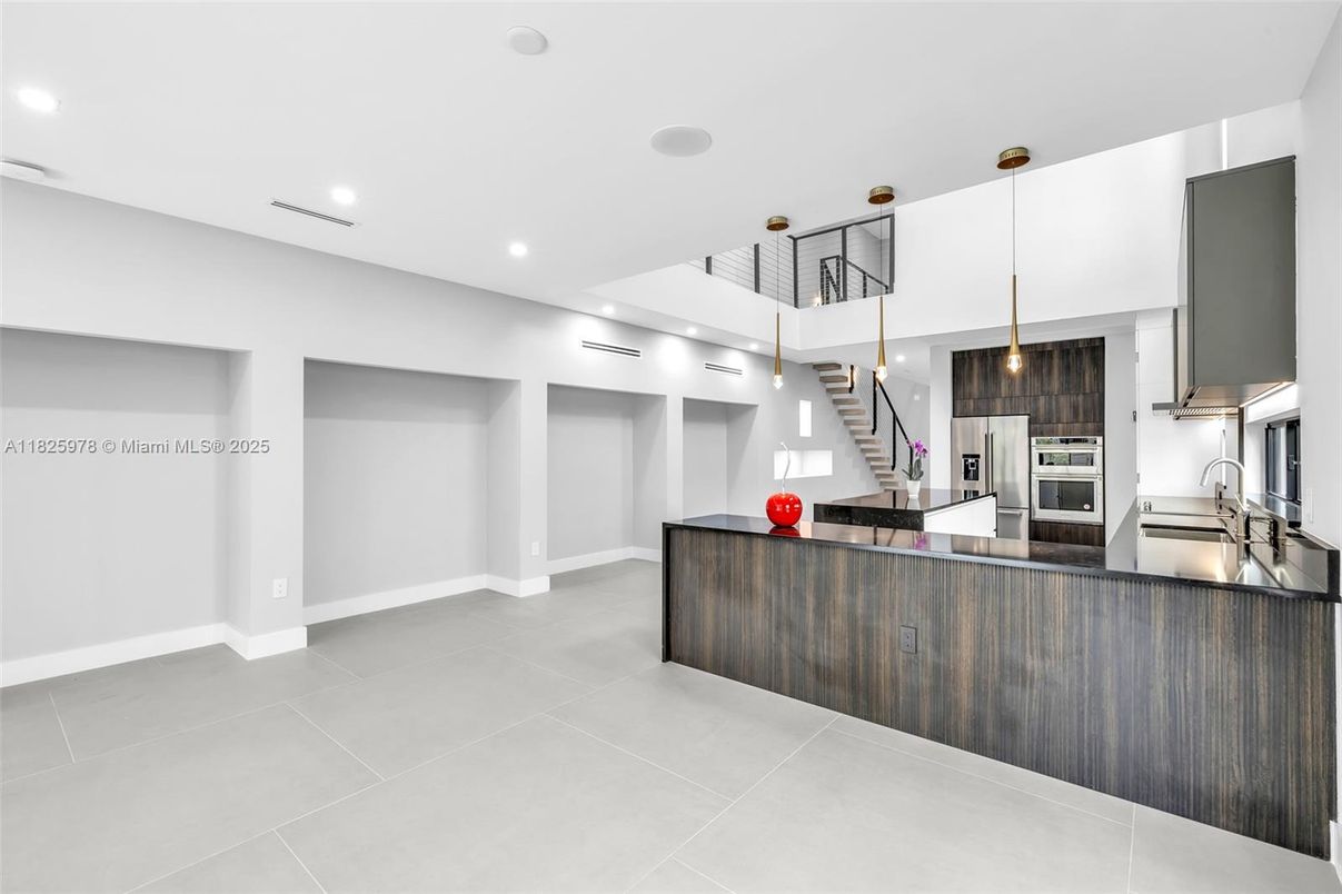 Interior, Recessed Lighting