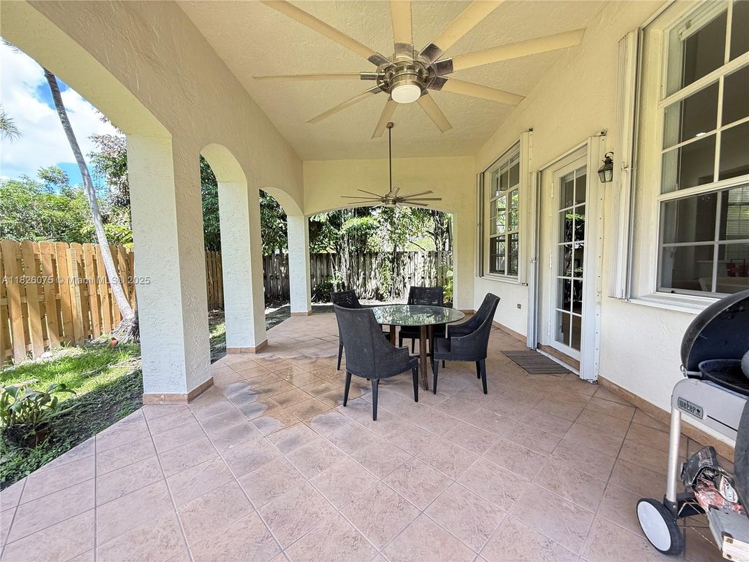 Exterior, Sun Room