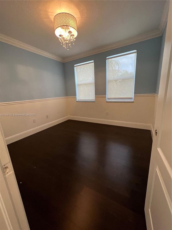 Chandelier, Empty room, Interior, Wood Texture Flooring