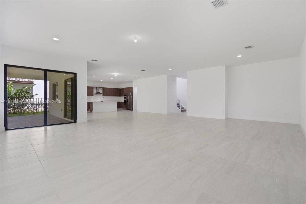 Empty room, Interior, Kitchen, Recessed Lighting
