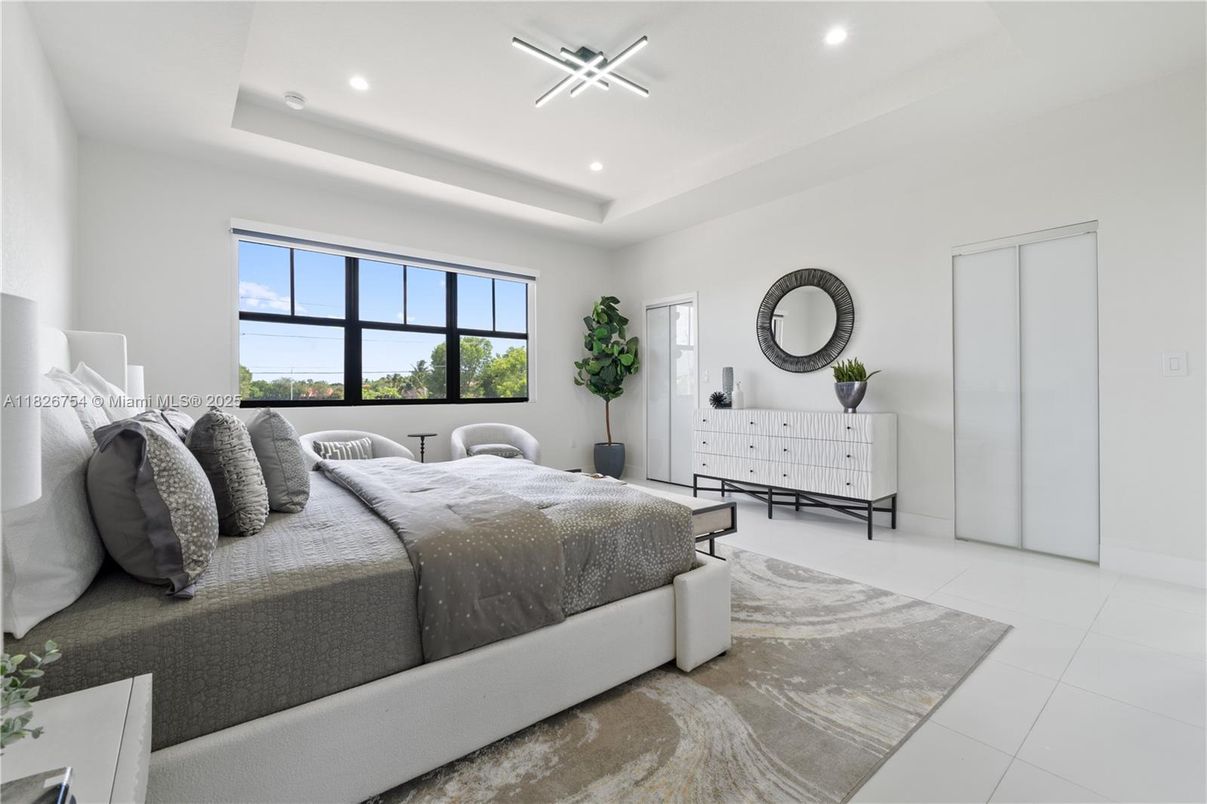 Bedroom, Interior, Recessed Lighting