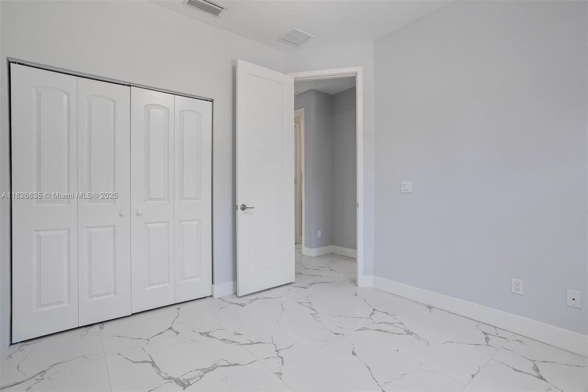 Empty room, Interior, Marble