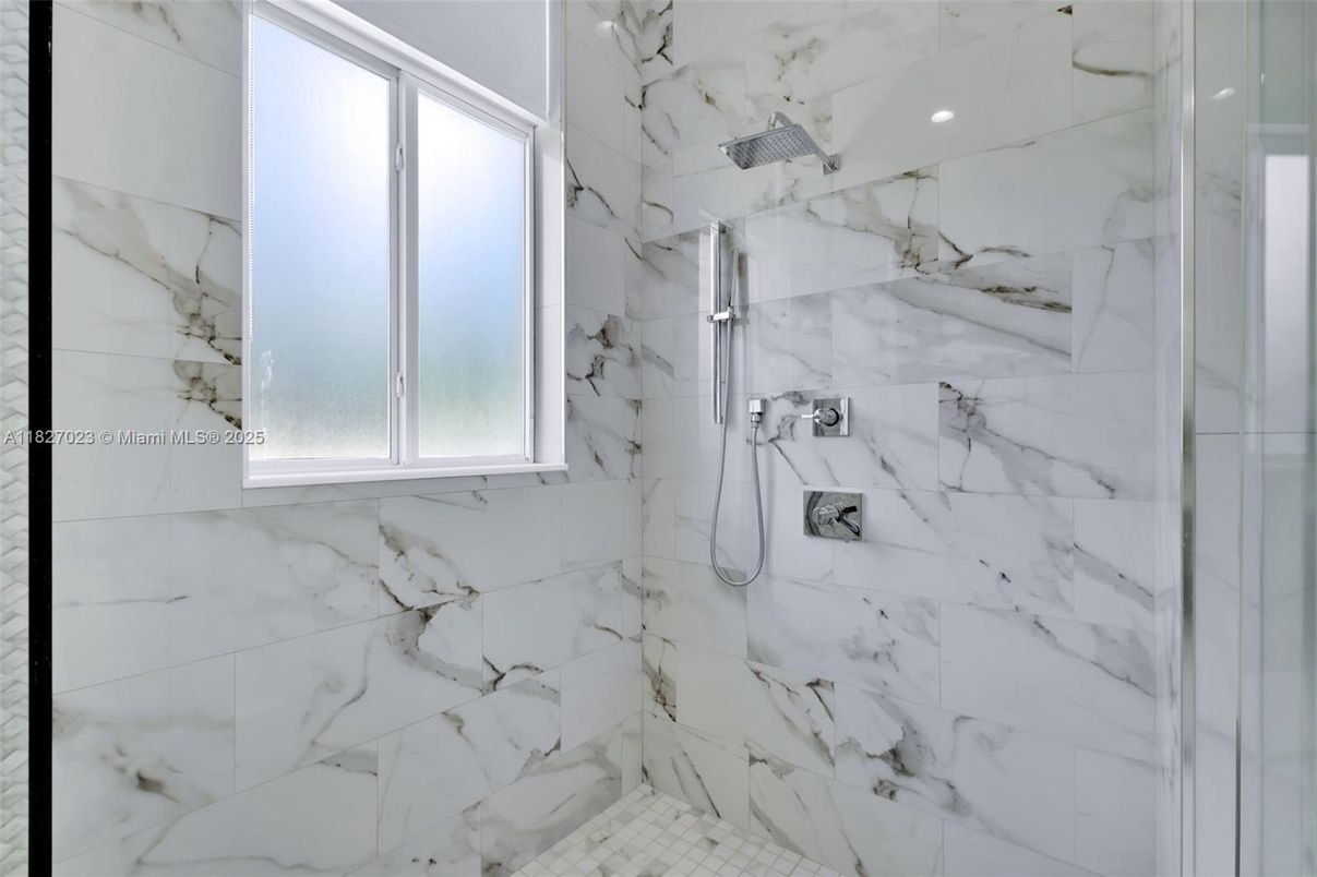Bathroom, Interior, Marble Walls, Recessed Lighting